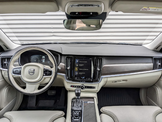 Фото Volvo V90 Cross Country с пробегом