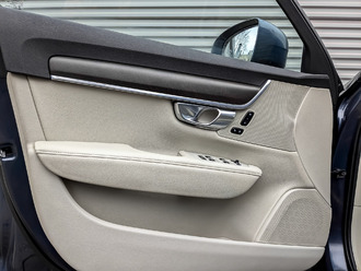 Фото Volvo V90 Cross Country с пробегом