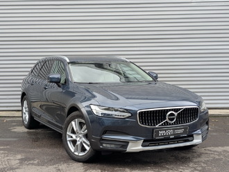 фото Volvo V90 CC 2017