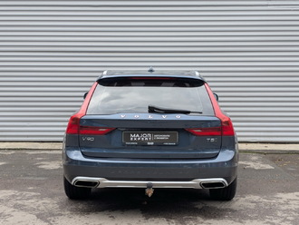 Volvo V90 Cross Country с пробегом в автосалоне Форис Авто