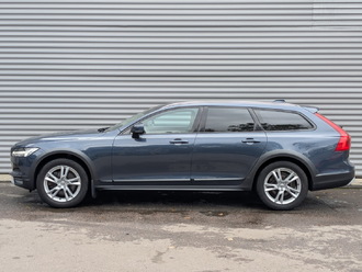 Volvo V90 Cross Country с пробегом в автосалоне Форис Авто