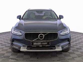 фото Volvo V90 CC 2017