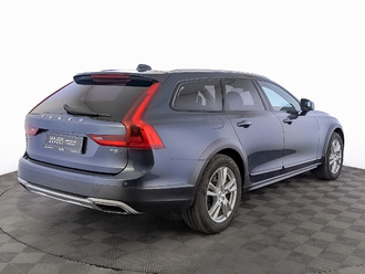 фото Volvo V90 CC 2017