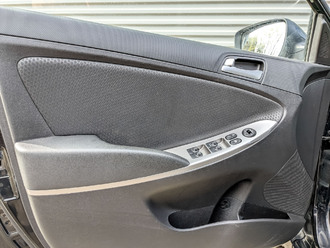 Фото Hyundai Solaris с пробегом