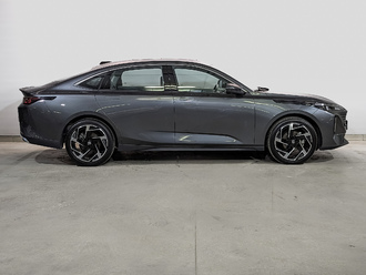 фото Changan Lamore 2023