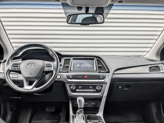Hyundai Sonata с пробегом в автосалоне Форис Авто