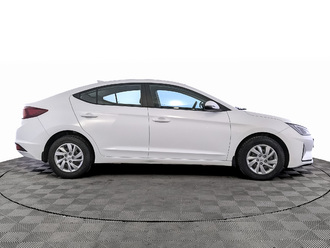 фото Hyundai Elantra VI 2019