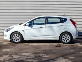 Фото Hyundai Solaris с пробегом