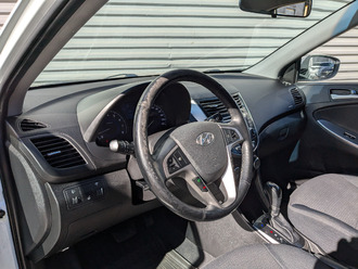 Фото Hyundai Solaris с пробегом