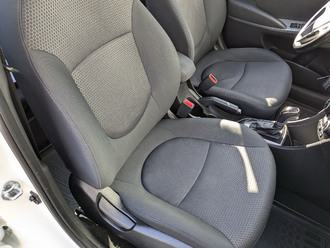 Фото Hyundai Solaris с пробегом