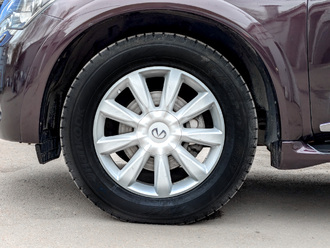 Фото Infiniti QX56 с пробегом