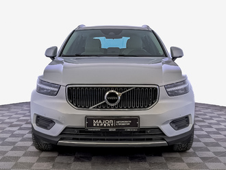 фото Volvo XC40 I 2019
