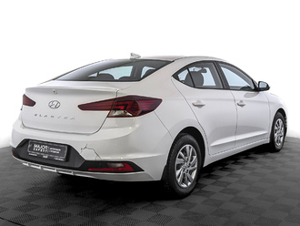 фото Hyundai Elantra VI 2020