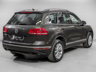 фото Volkswagen Touareg II 2017