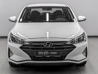 фото Hyundai Elantra VI 2019