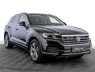 фото Volkswagen Touareg III 2018