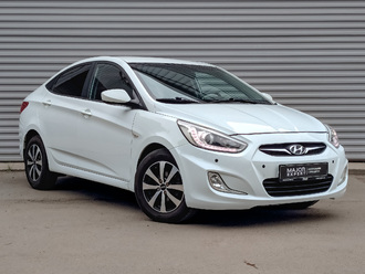 фото Hyundai Solaris I 2014