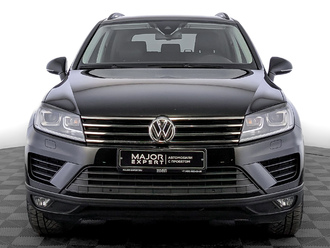 фото Volkswagen Touareg II 2016