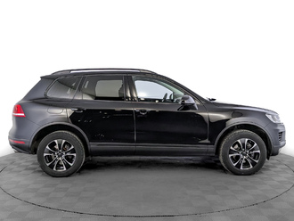 фото Volkswagen Touareg II 2016