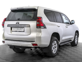 фото Toyota Land Cruiser Prado 150 2022