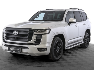 фото Toyota Land Cruiser 300 2021