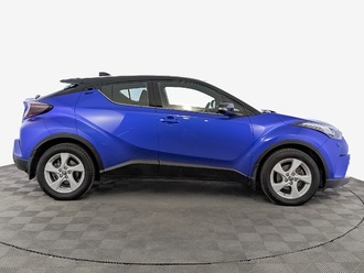 фото Toyota C-HR 2018