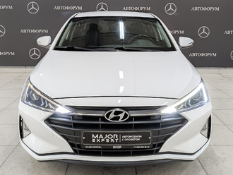 фото Hyundai Elantra VI 2020