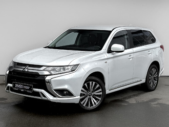 фото Mitsubishi Outlander III 2022
