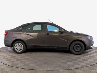 фото Lada Vesta 2020