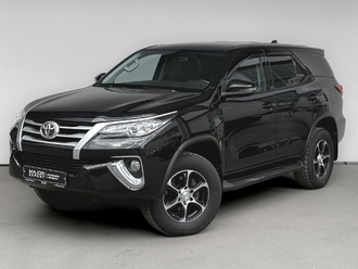 фото Toyota Fortuner II 2019
