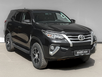 фото Toyota Fortuner II 2019