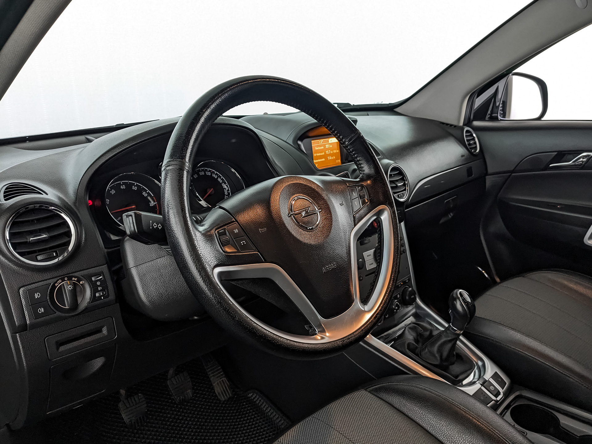 Opel Antara