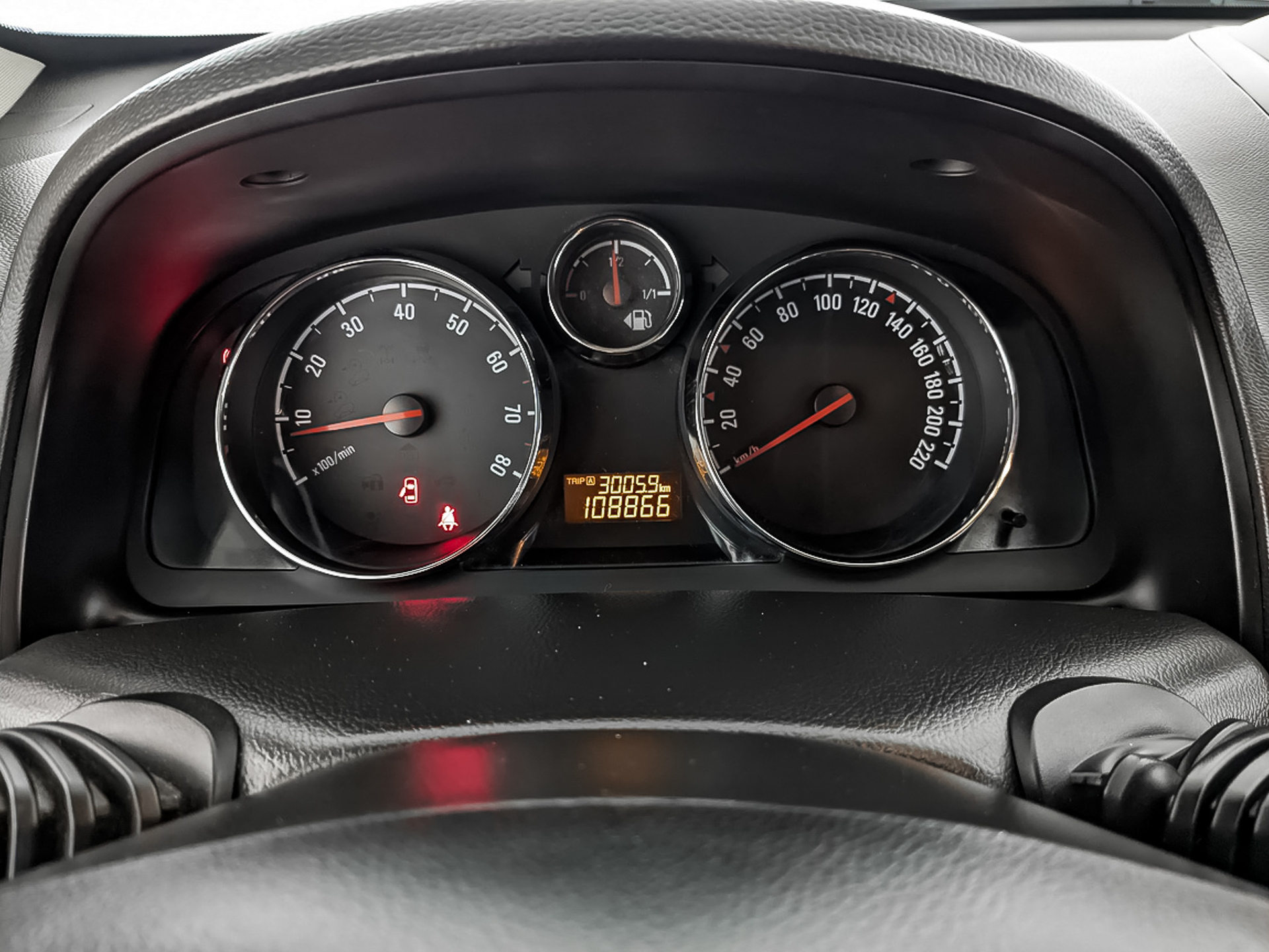 Opel Antara