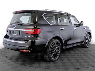 фото Infiniti QX80 2024