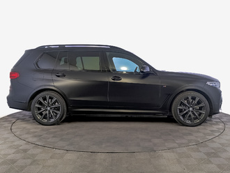 фото BMW X7 (G07) 2022
