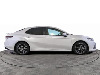 фото Toyota Camry VIII 2023