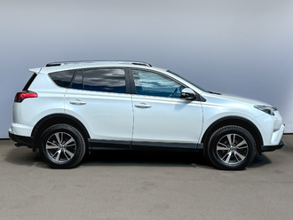 фото Toyota RAV 4 IV 2019