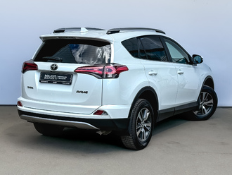 фото Toyota RAV 4 IV 2019