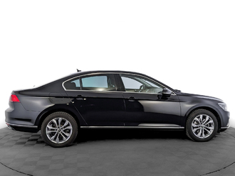 фото Volkswagen Passat B8 2021