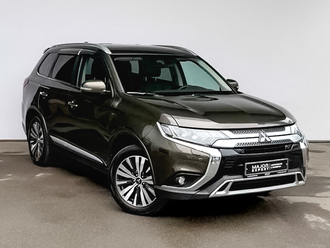 фото Mitsubishi Outlander III 2020