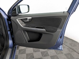 фото Volvo XC60 2017 с пробегом