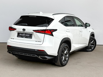 фото Lexus NX 2020
