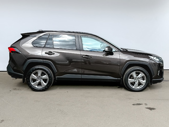 фото Toyota RAV 4 V 2021