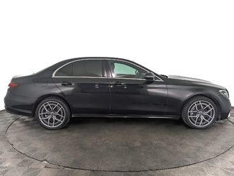 фото Mercedes-Benz E (W/S213) 2021