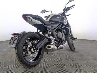 фото Trident 660 2024