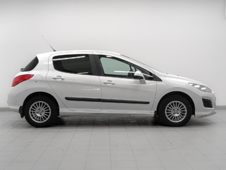 фото Peugeot 308 2012