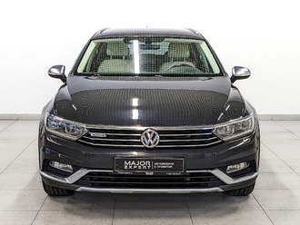 фото Volkswagen Passat B8 2018