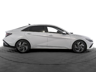 фото Hyundai Elantra VII 2023