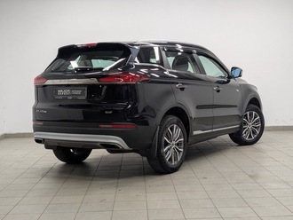 фото Geely Atlas Pro 2021