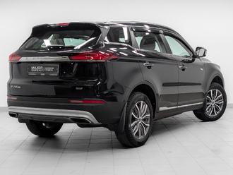 фото Geely Atlas Pro 2021